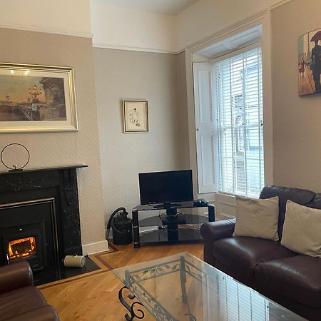 Parisian Style Townhouse Villa Carrick on Shannon Esterno foto