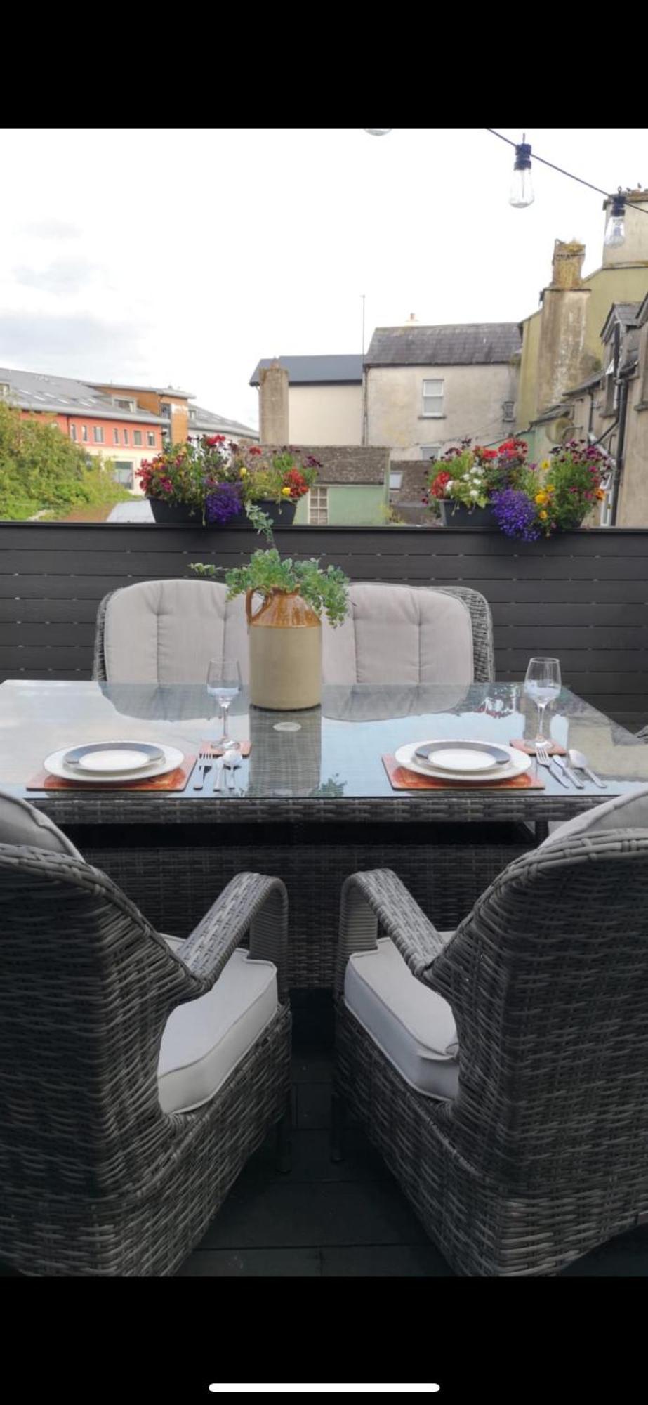 Parisian Style Townhouse Villa Carrick on Shannon Esterno foto